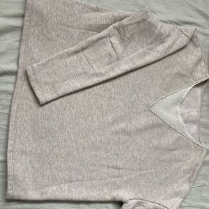 Alo sweater